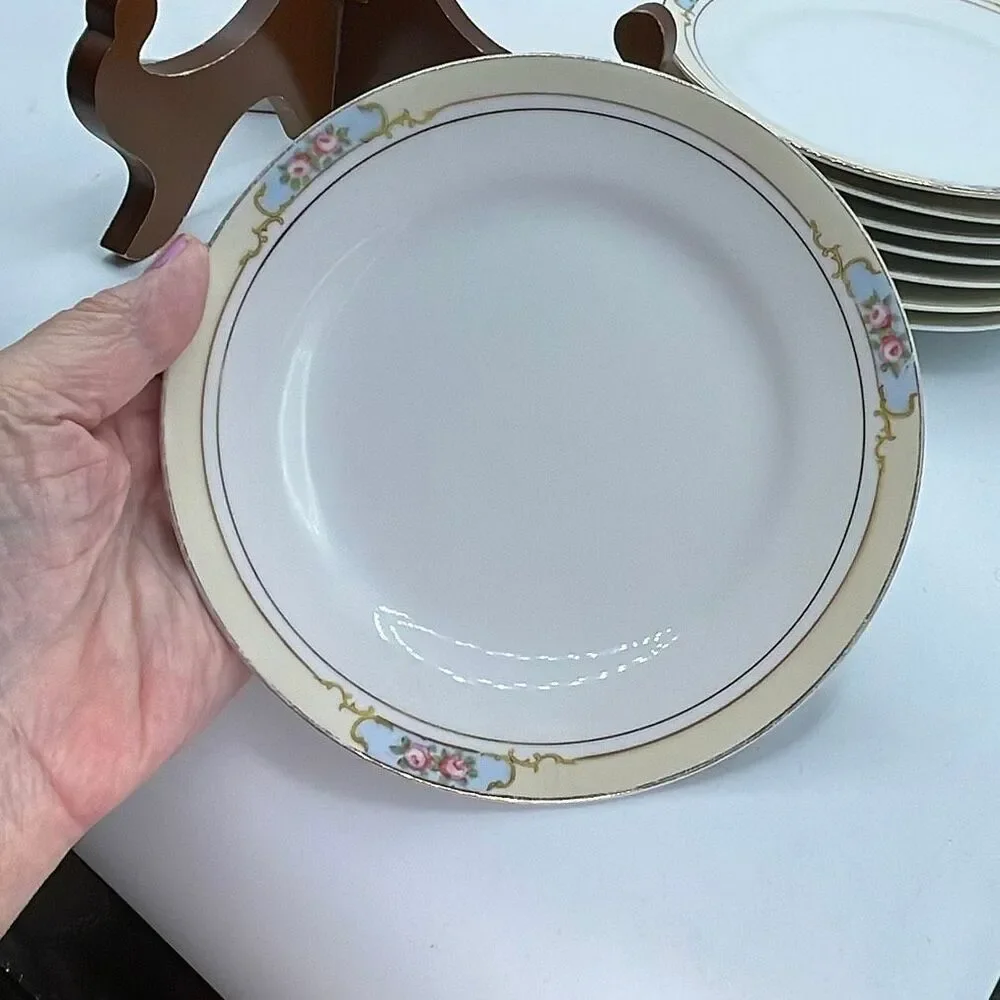 Vintage Noritake “ The Celtic” lot of 8 salad/dessert plates bread plates.